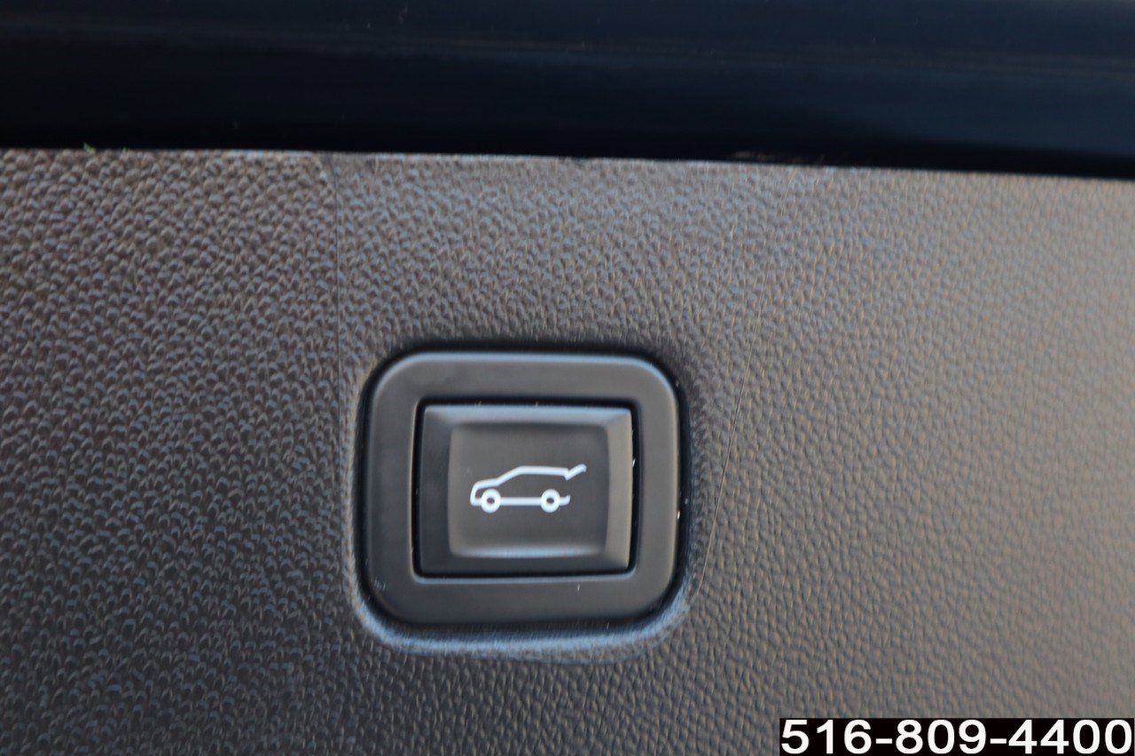 Used 2022 Chevrolet Blazer LT w/ Sound & Technology Package image 37