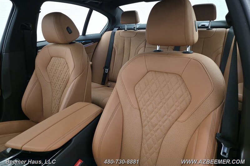Used 2023 BMW 530e w/ Premium Package RWD image 27