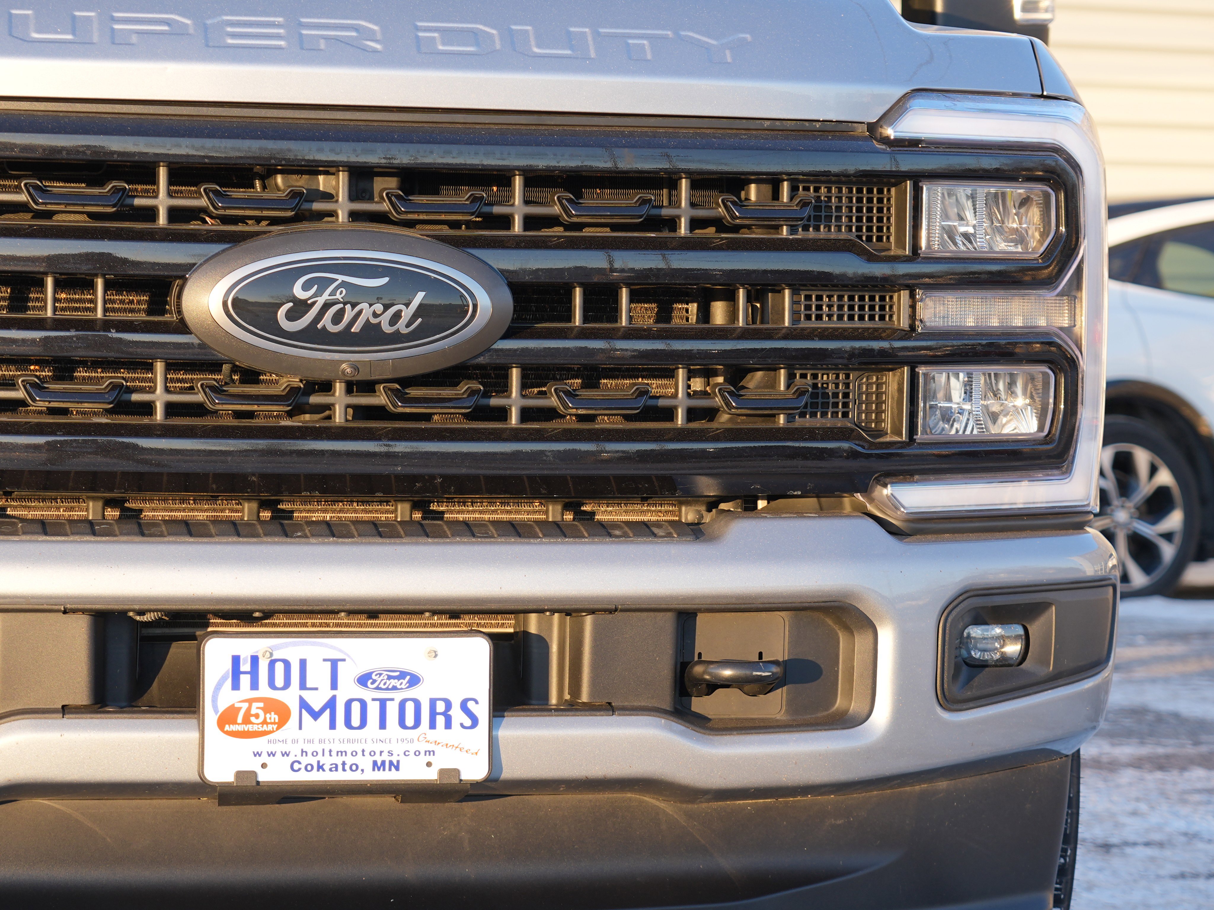 Used 2024 Ford F350 Lariat w/ Black Appearance Package image 11