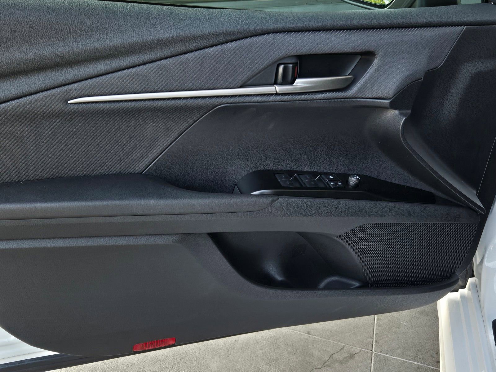 Certified 2026 Toyota Camry SE w/ Convenience Package FWD image 9
