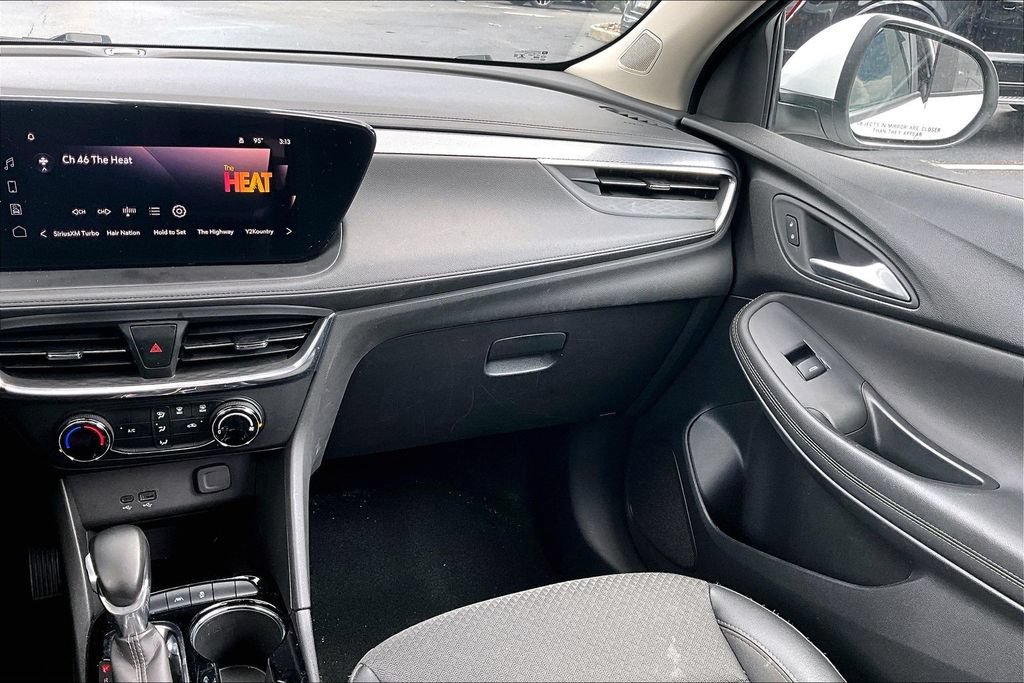 Used 2025 Buick Encore GX Preferred FWD image 26