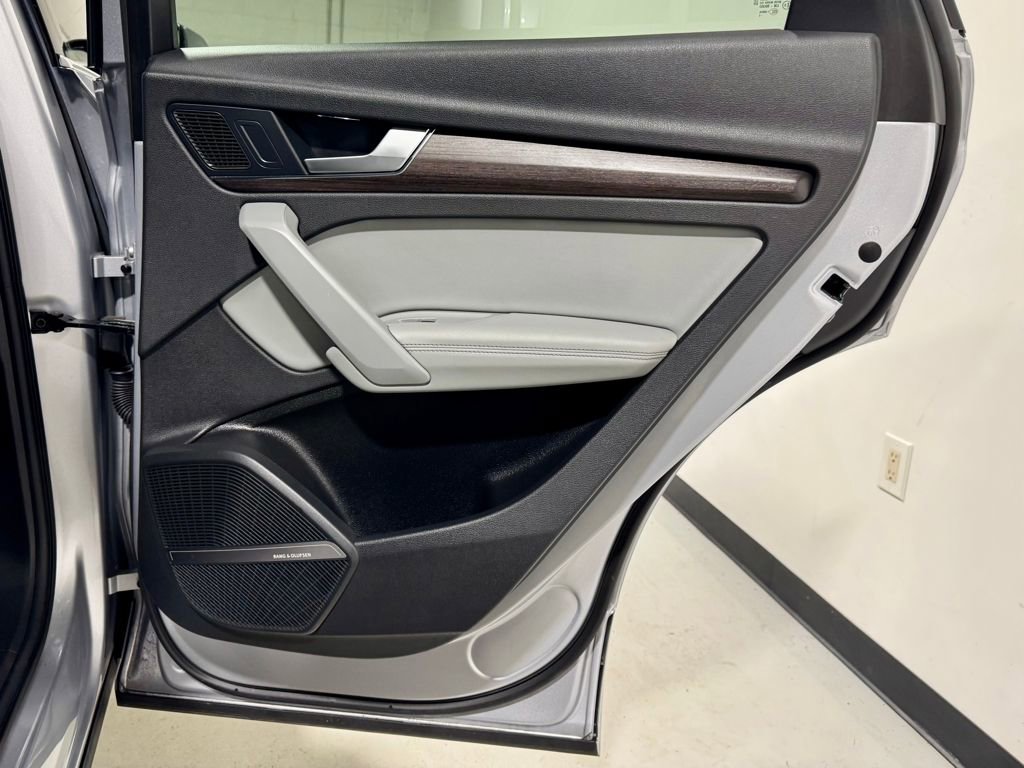 Used 2022 Audi Q5 2.0T Premium Plus image 32