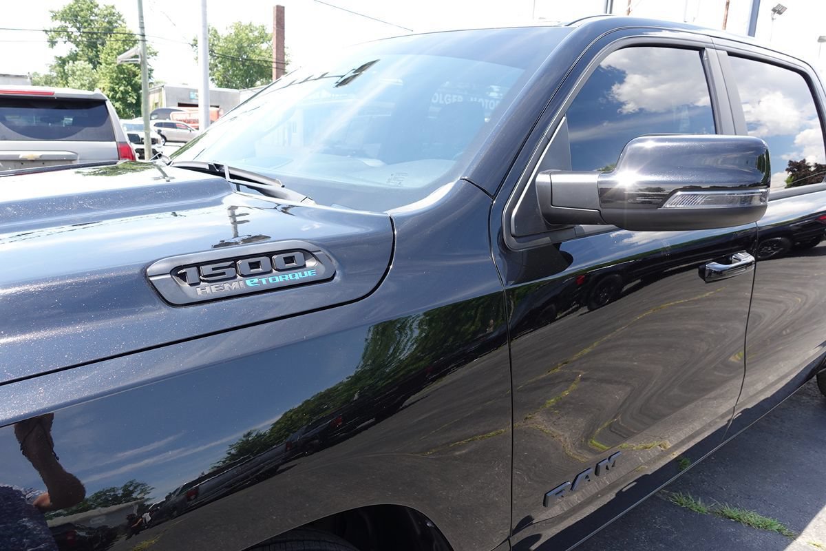 Used 2023 RAM 1500 Big Horn AWD/4WD image 7