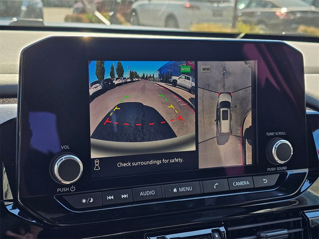 New 2025 Nissan Pathfinder Rock Creek image 10