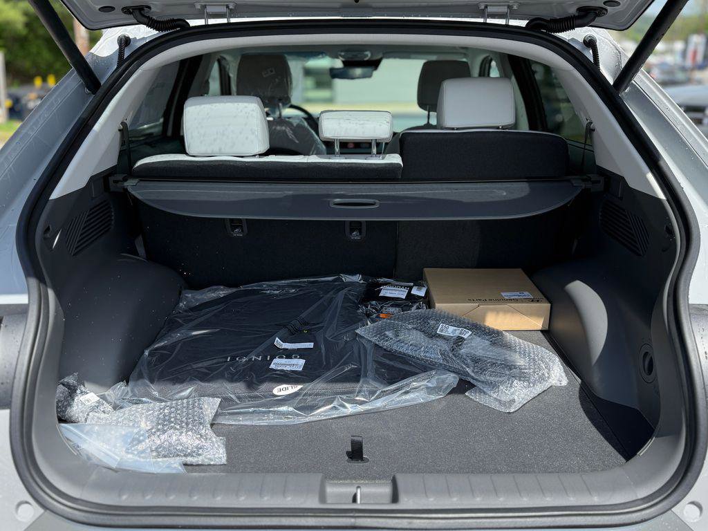 New 2026 Hyundai Ioniq 5 Limited image 5