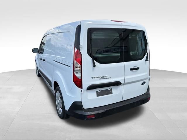 Used 2022 Ford Transit Connect XLT image 5