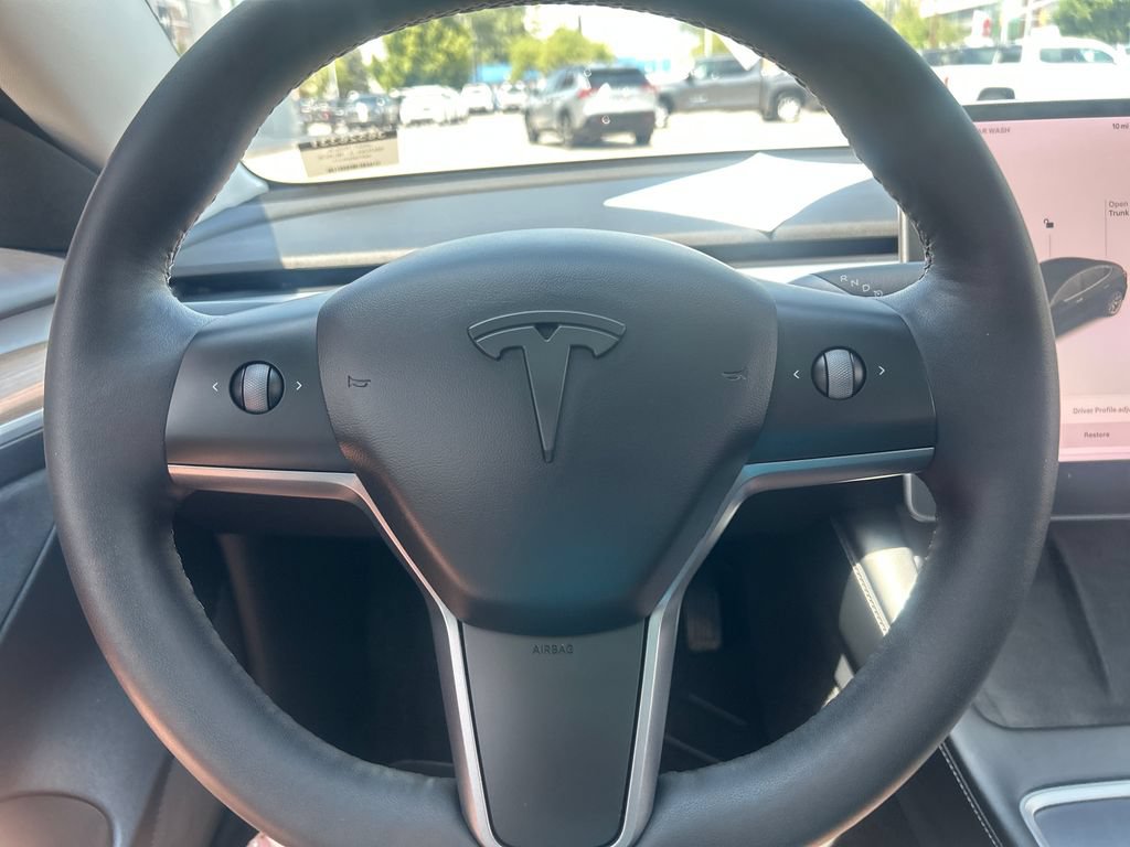 Used 2021 Tesla Model 3 Standard Range Plus RWD image 16