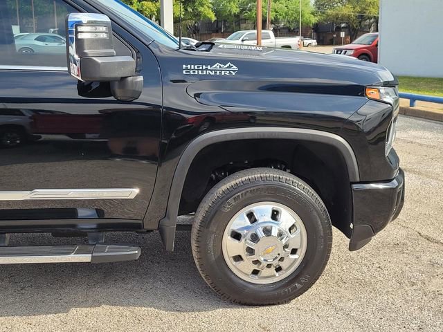 Used 2024 Chevrolet Silverado 3500 High Country image 7
