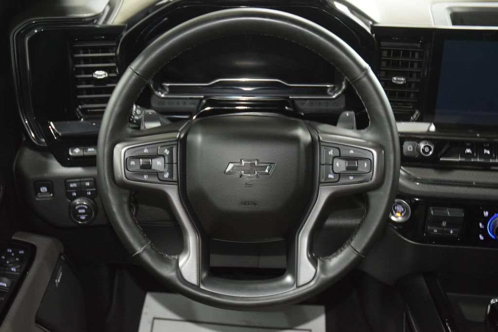 Used 2025 Chevrolet Silverado 1500 ZR2 w/ Technology Package AWD/4WD image 40