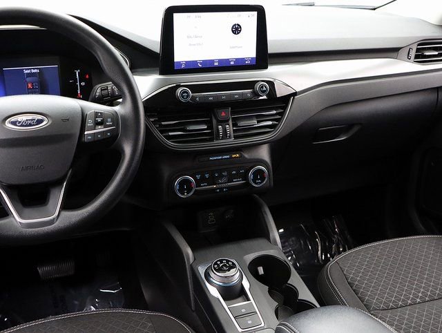 Certified 2025 Ford Escape Active AWD/4WD image 15
