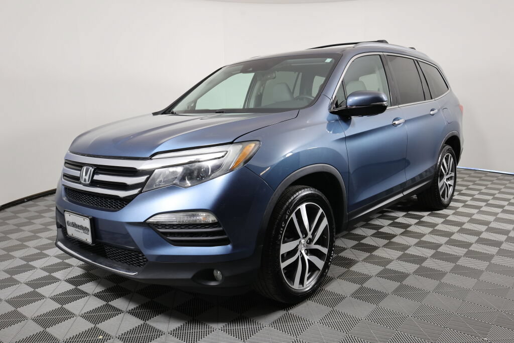 Used 2016 Honda Pilot Touring image 5