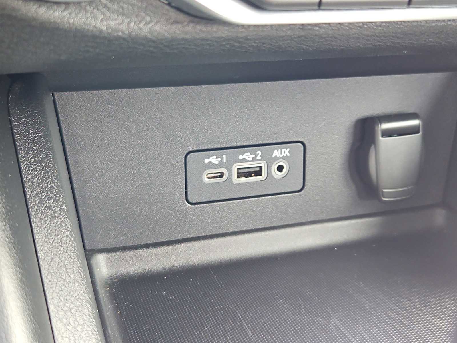 Used 2020 Nissan Sentra SR image 17