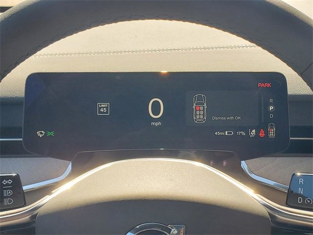 New 2025 Volvo EX90 Ultra w/ Protection Package Premier image 17