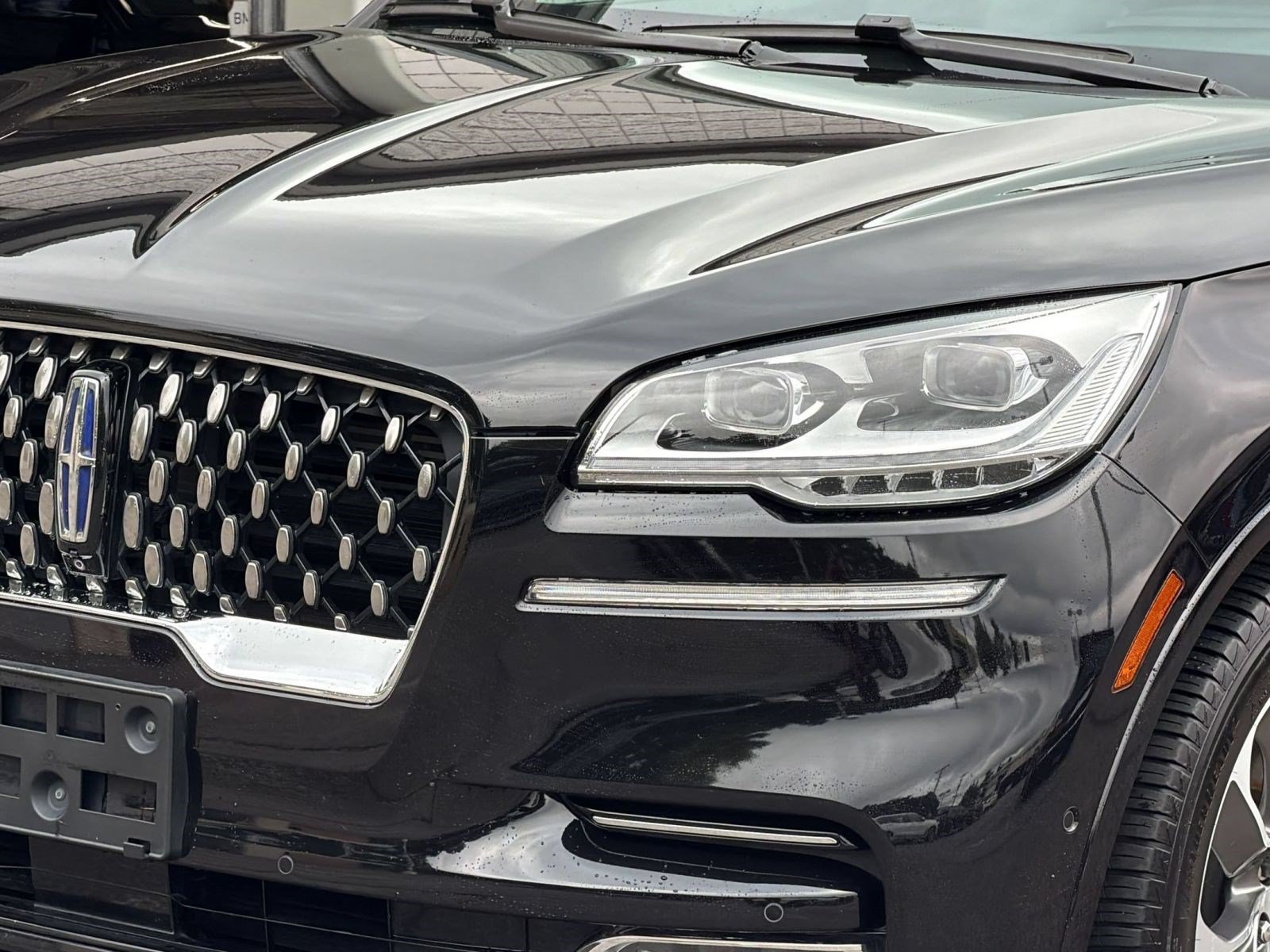 Used 2022 Lincoln Aviator Grand Touring w/ Equipment Group 301A AWD/4WD image 12
