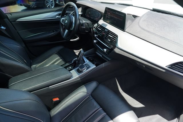 Used 2020 BMW M550i xDrive AWD/4WD image 22