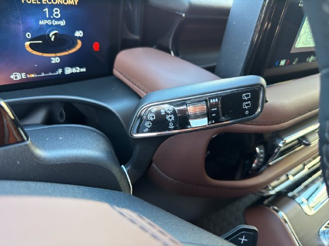 New 2027 Lincoln Aviator Reserve AWD/4WD image 27