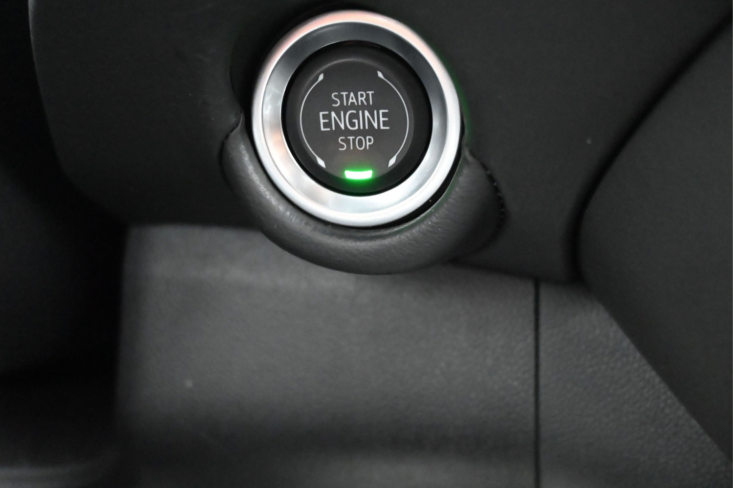 Used 2025 Chevrolet Tahoe LT AWD/4WD image 18