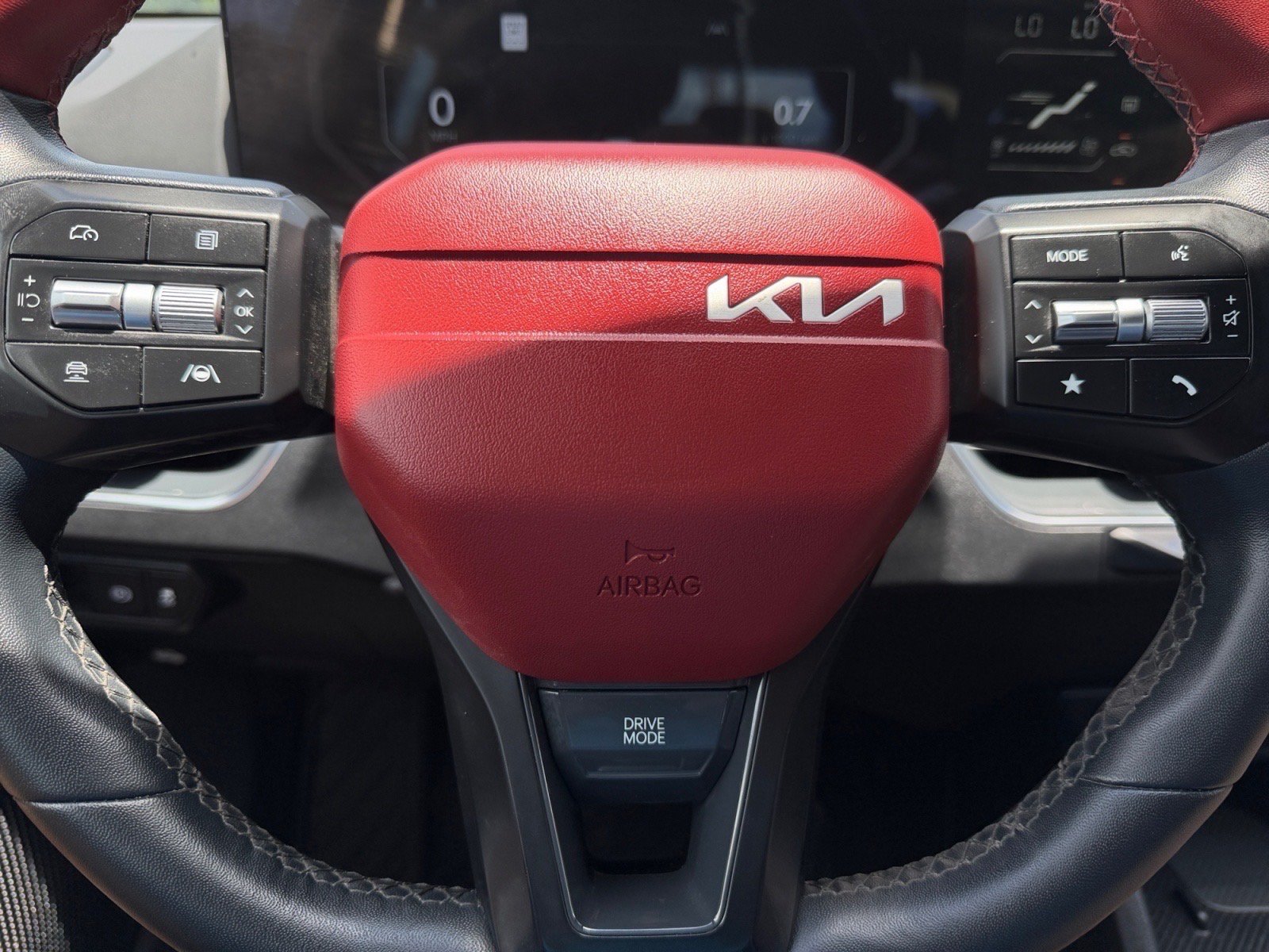 Used 2025 Kia K4 GT-Line w/ GT-Line Premium Package FWD image 25