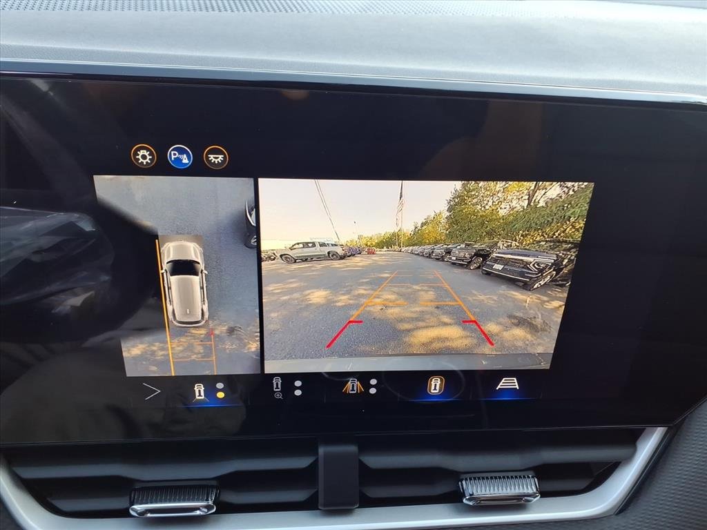 New 2026 Chevrolet Equinox LT w/ Convenience Package II image 23