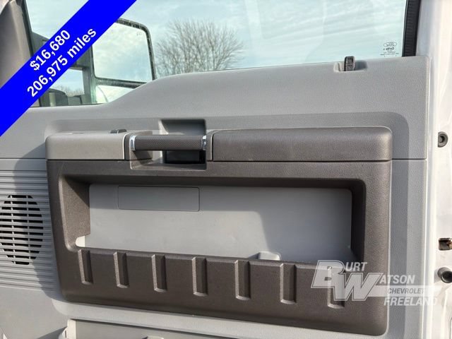 Used 2016 Ford F250 XLT w/ FX4 Off-Road Package AWD/4WD image 31