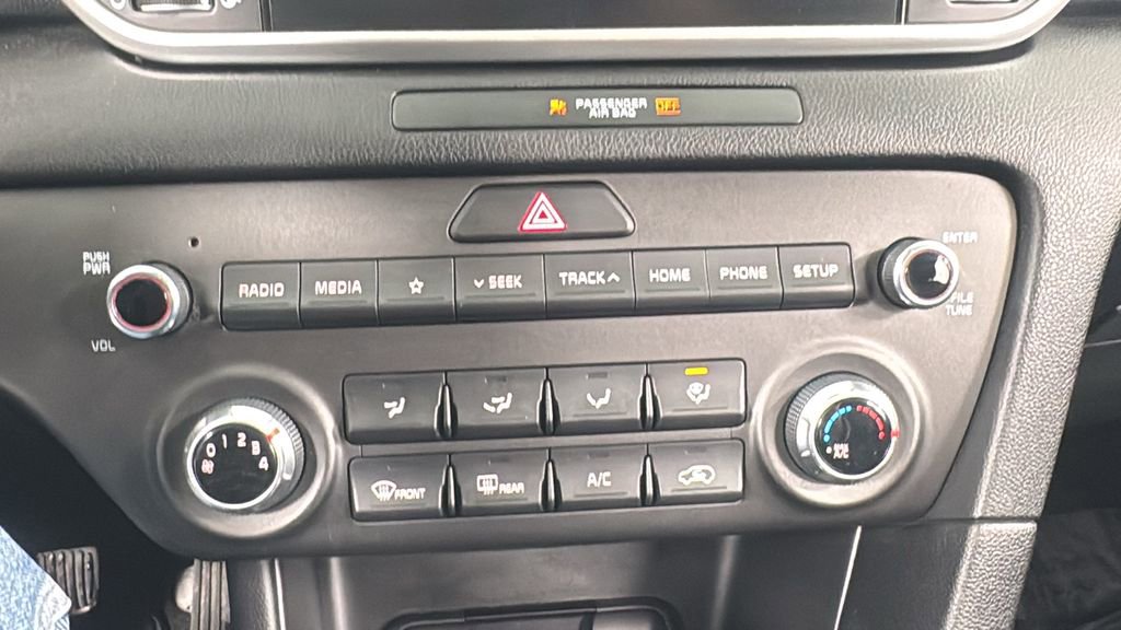 Used 2022 Kia Sportage LX image 26