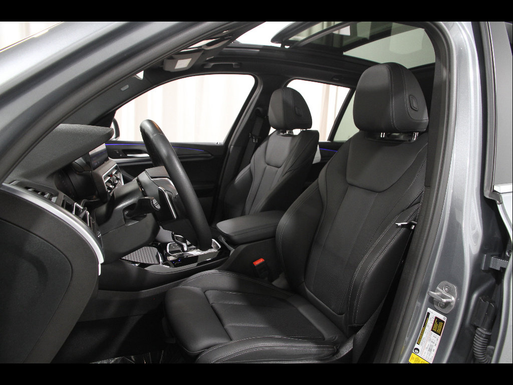 Certified 2023 BMW X3 xDrive30i w/ Premium Package image 5