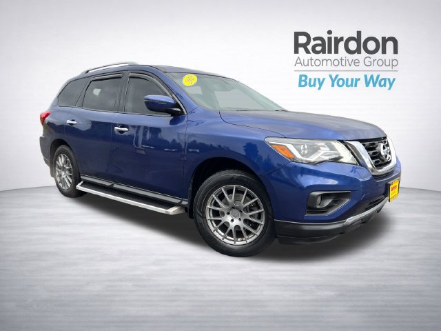 Used 2018 Nissan Pathfinder SV