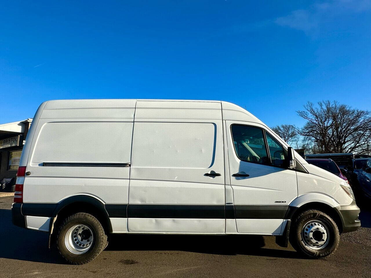 Used 2015 Mercedes-Benz Sprinter 3500 image 8