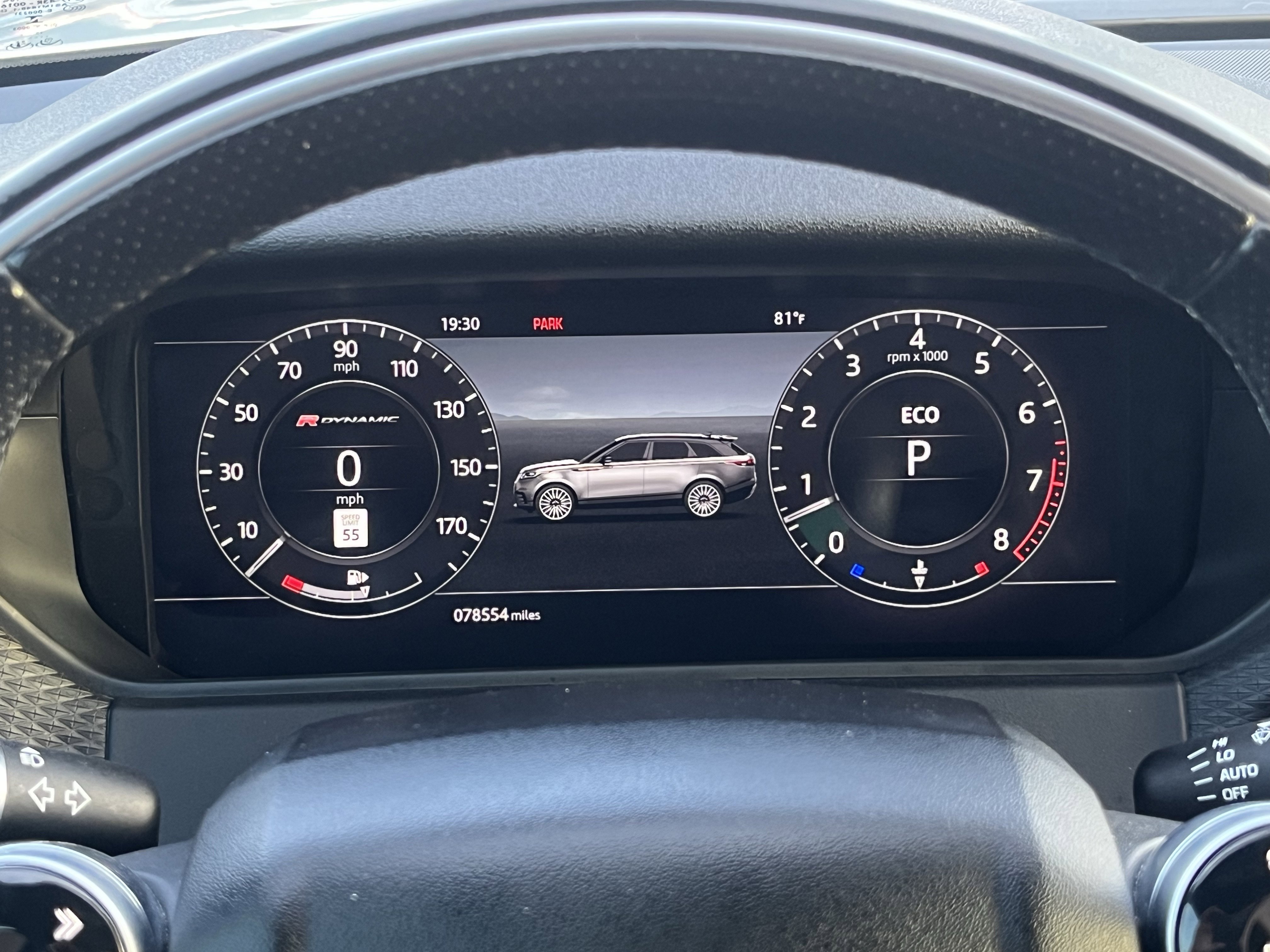 Used 2018 Land Rover Range Rover Velar R-Dynamic SE AWD/4WD image 21