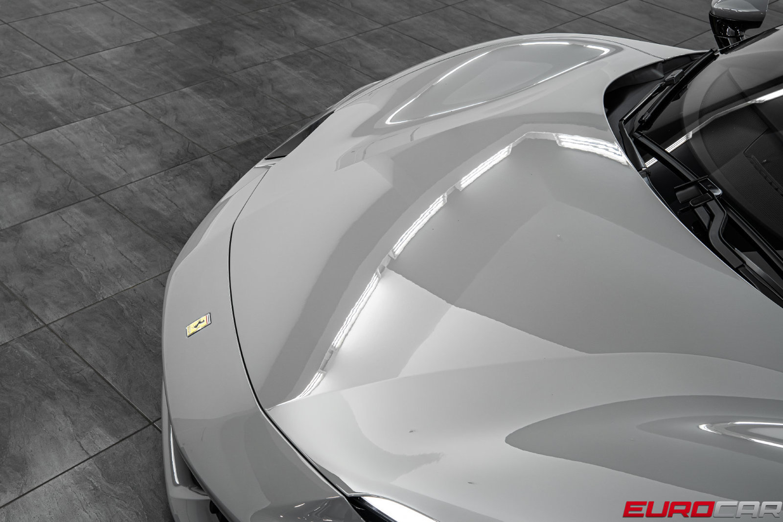 Used 2024 Ferrari 296 GTS RWD image 11