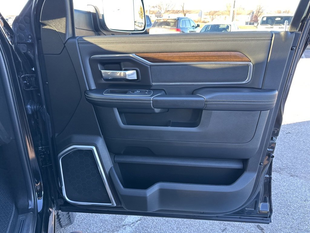 Used 2022 RAM 2500 Laramie image 52