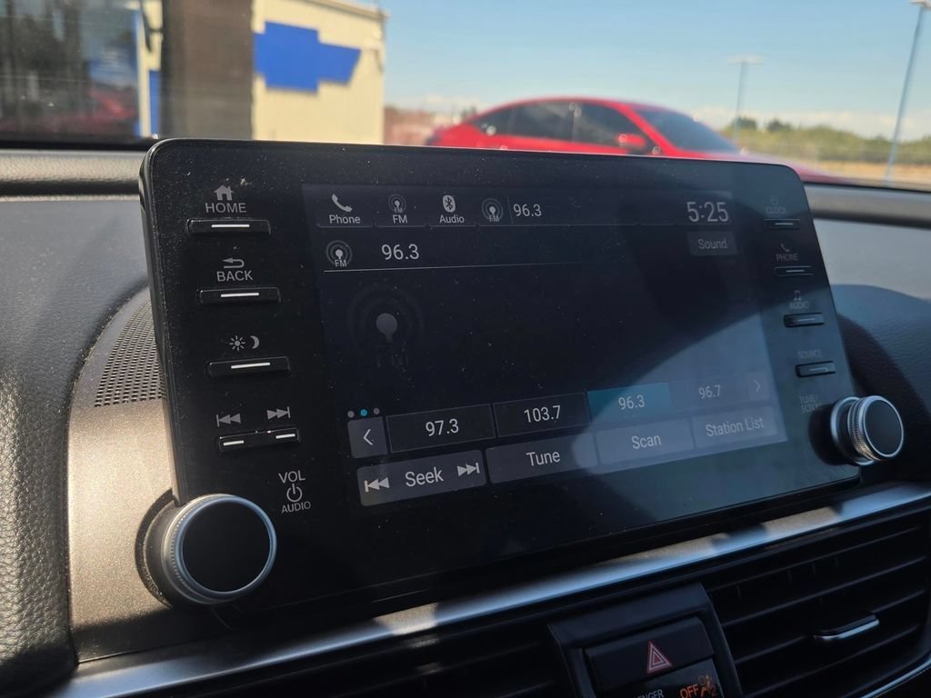Used 2020 Honda Accord Sport image 24