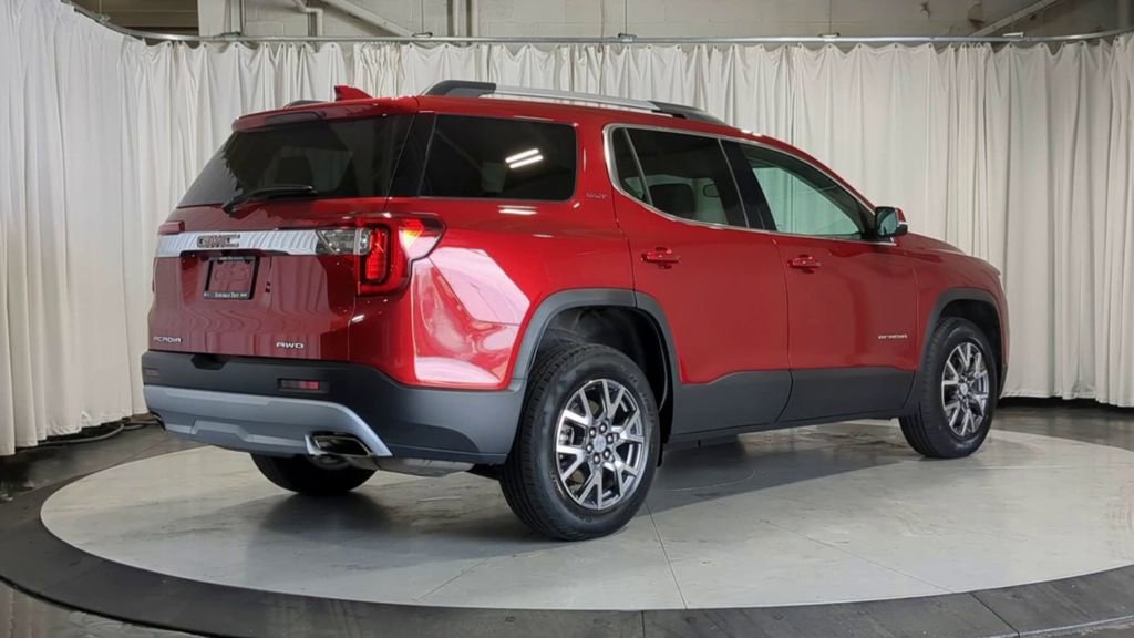 Used 2023 GMC Acadia SLT AWD/4WD image 8