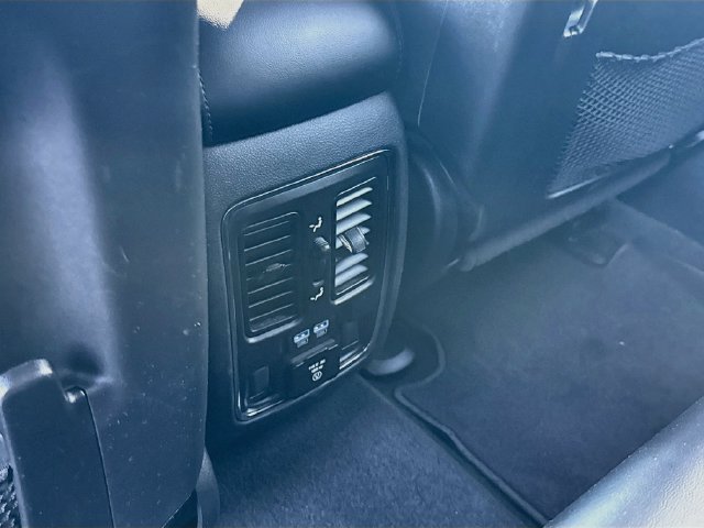 Used 2019 Jeep Grand Cherokee Limited AWD/4WD image 33