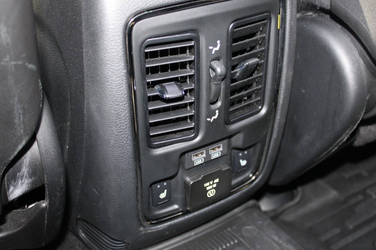 Used 2020 Jeep Grand Cherokee High Altitude AWD/4WD image 22