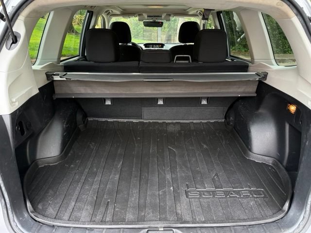 Used 2018 Subaru Forester 2.5i Premium AWD/4WD image 22