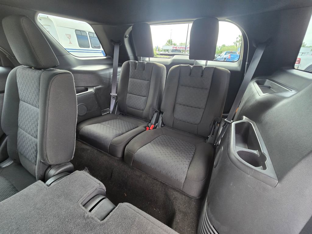 Used 2014 Ford Explorer XLT w/ Equipment Group 201A image 48