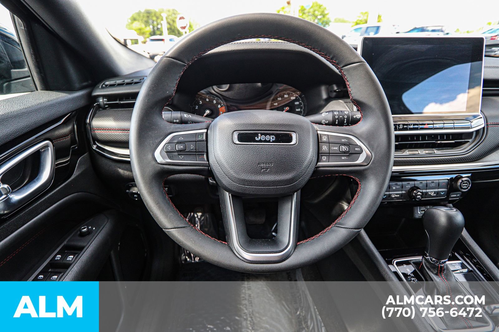 Used 2024 Jeep Compass Trailhawk image 32