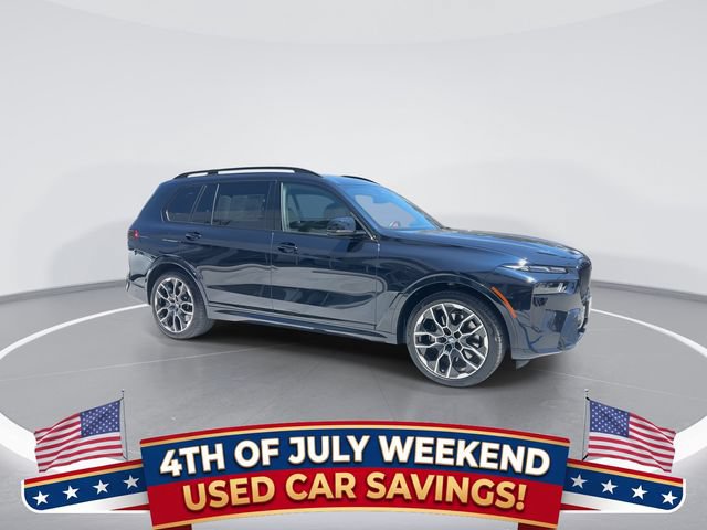 Used 2026 BMW X7 M60i AWD/4WD image 2