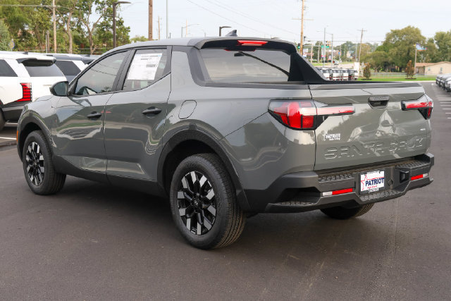 New 2027 Hyundai Santa Cruz SE AWD/4WD image 5