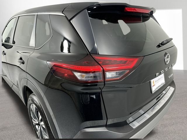 Used 2023 Nissan Rogue SV image 30