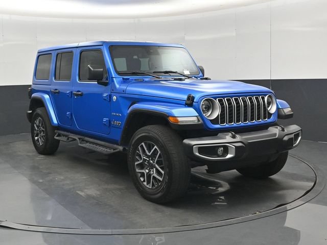 Used 2024 Jeep Wrangler Unlimited Sahara w/ Technology Group AWD/4WD image 31