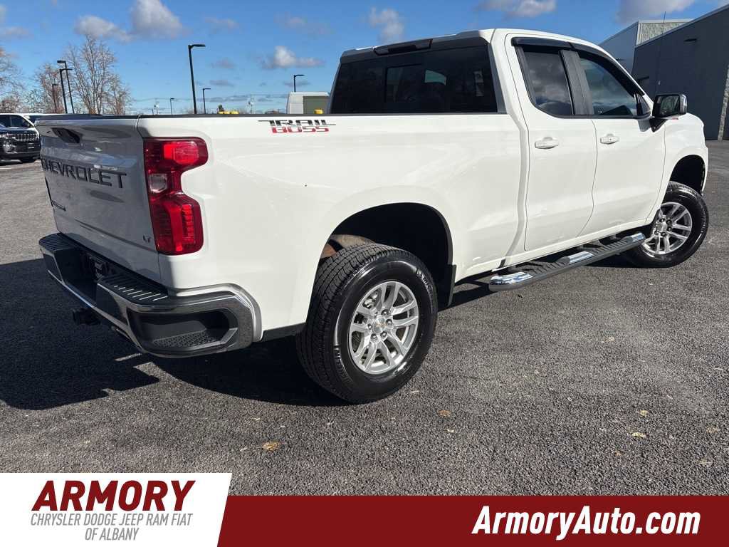 Used 2020 Chevrolet Silverado 1500 LT w/ All-Star Edition image 4