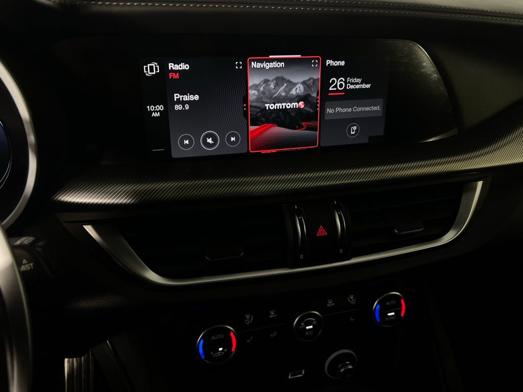 Used 2024 Alfa Romeo Stelvio Veloce image 21