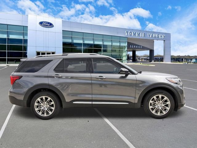 Used 2026 Ford Explorer Platinum image 5