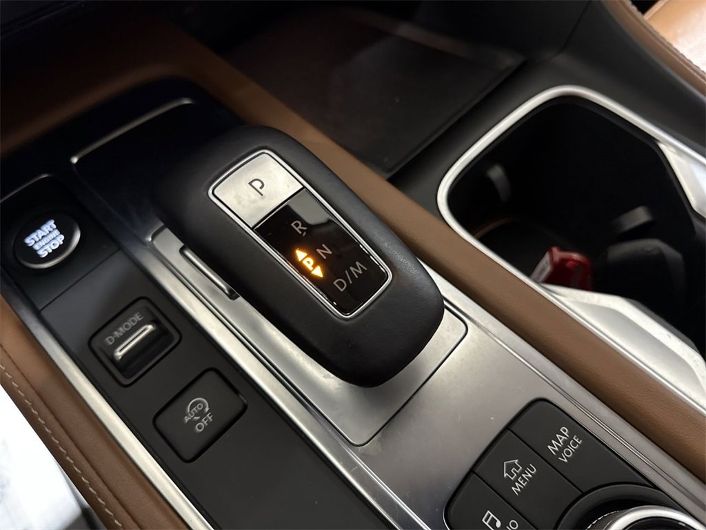 Used 2023 INFINITI QX60 Sensory w/ Vision Package image 17