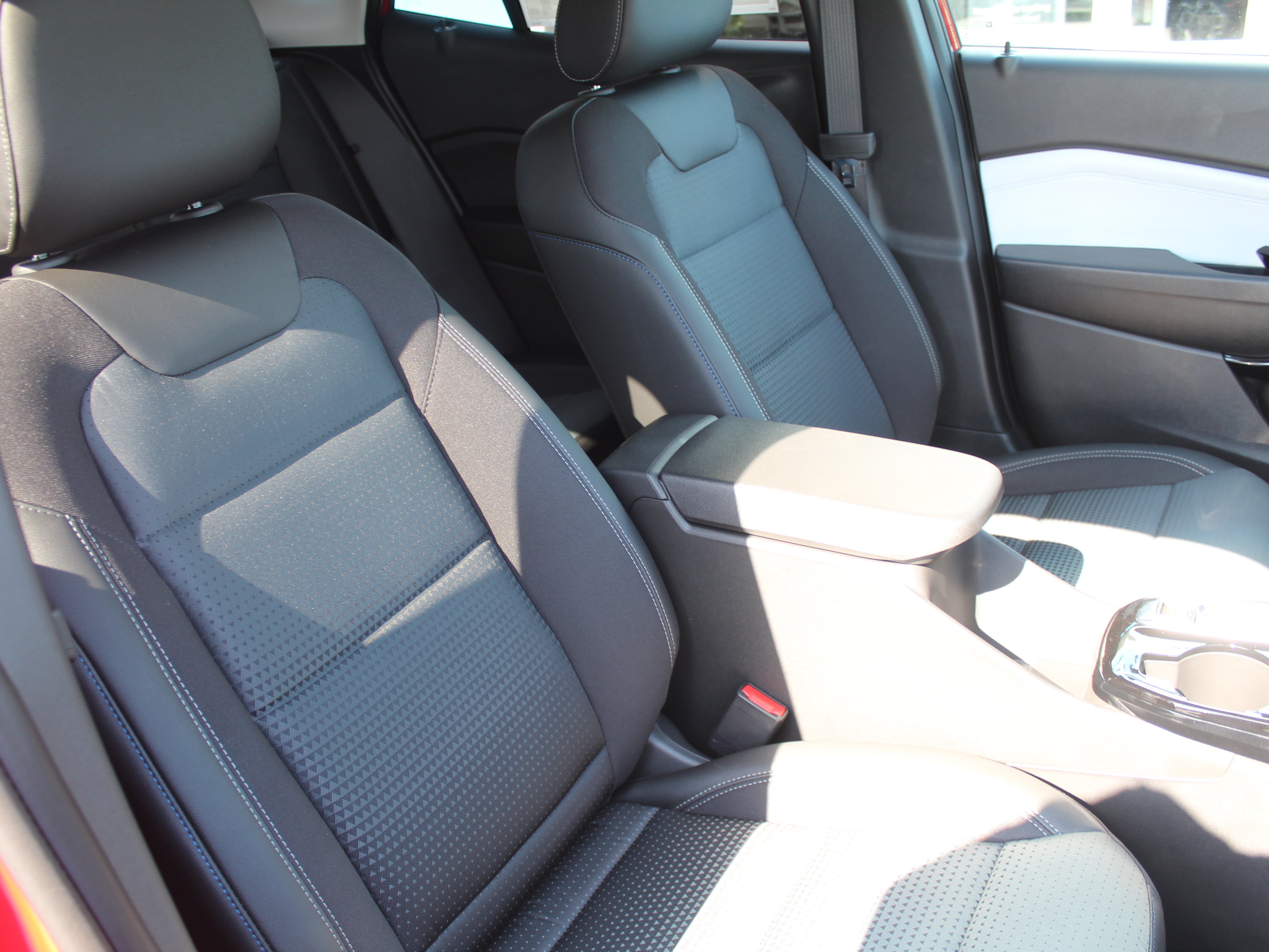 New 2026 Chevrolet Trax LT FWD image 19