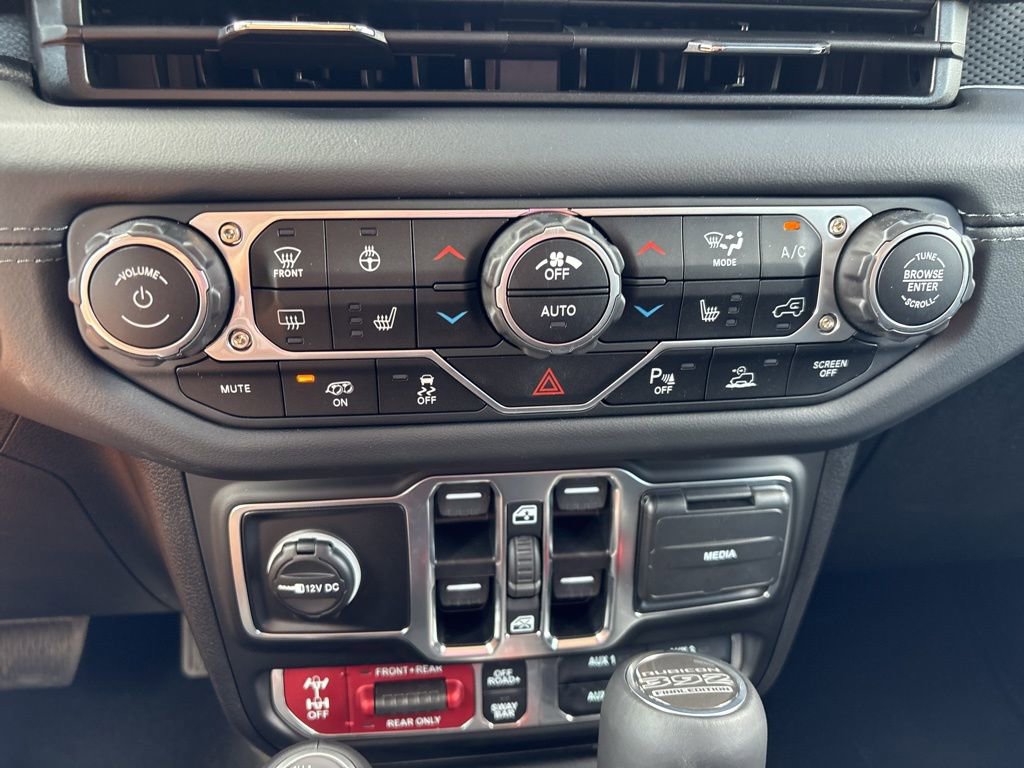 New 2025 Jeep Wrangler Unlimited Rubicon 392 image 10