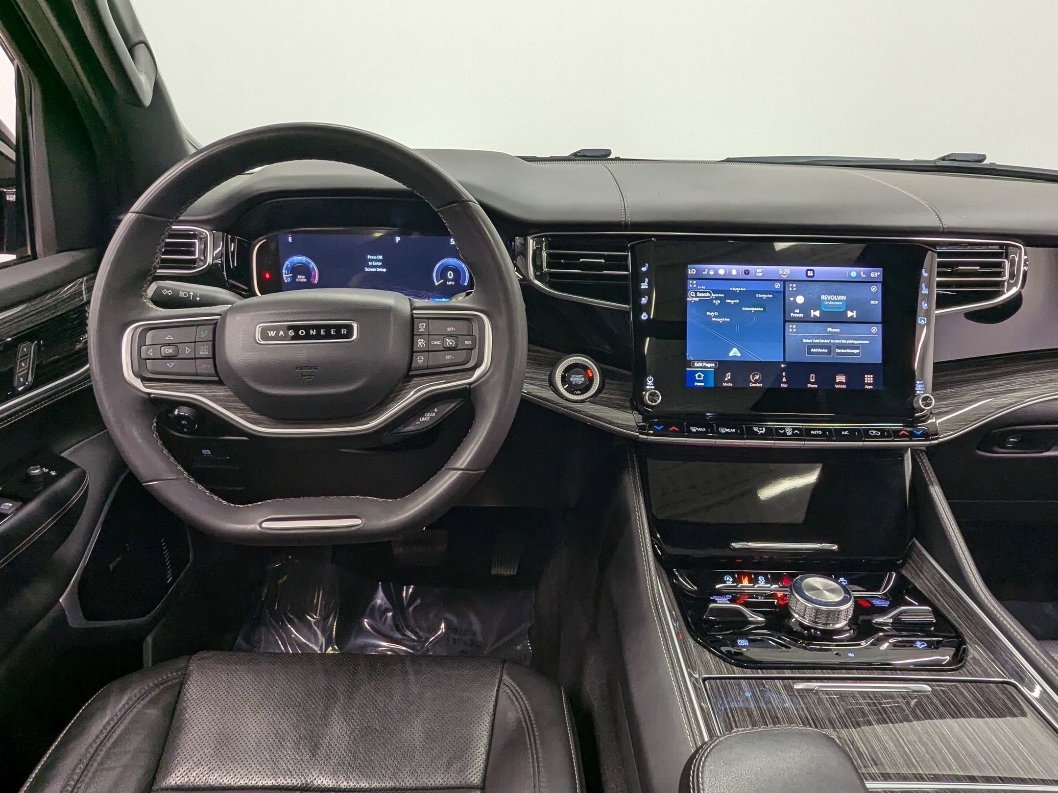 Used 2022 Jeep Wagoneer Series III w/ Premium Group I image 26