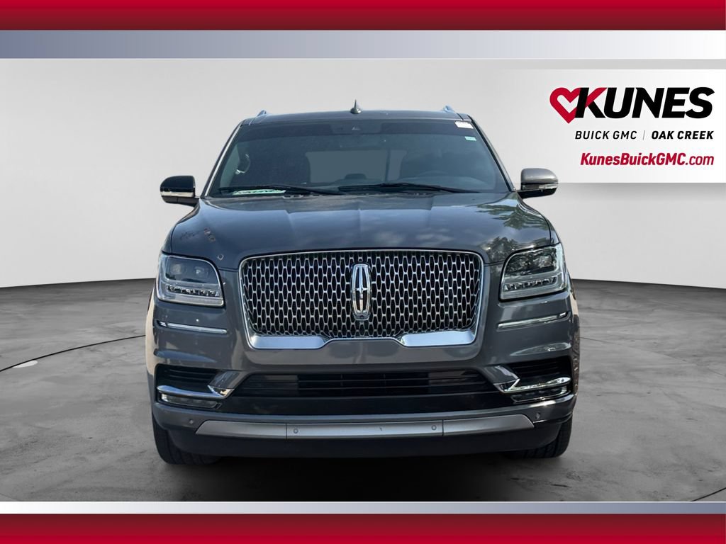 Used 2021 Lincoln Navigator L Reserve AWD/4WD image 3